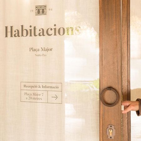 Habitacions Placa Major Санта-Пау Экстерьер фото